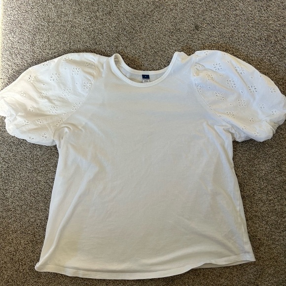 Old Navy Tops - Old Navy cotton crewneck puff sleeve short sleeve. Eyelet lace. Cottage core. L